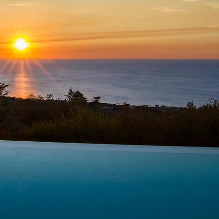 Villa Laura Capo d'Orlando Exterior photo