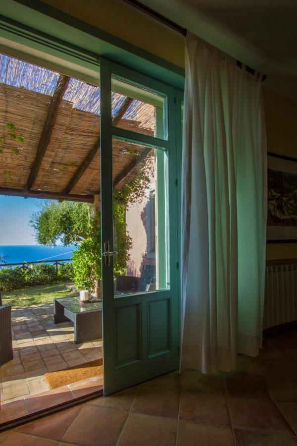 Villa Laura Capo d'Orlando Exterior photo