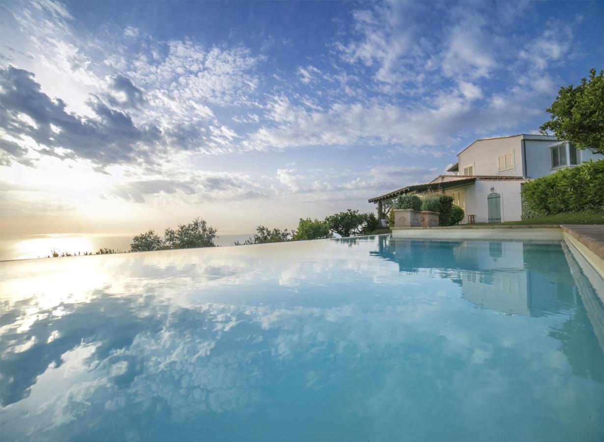 Villa Laura Capo d'Orlando Exterior photo