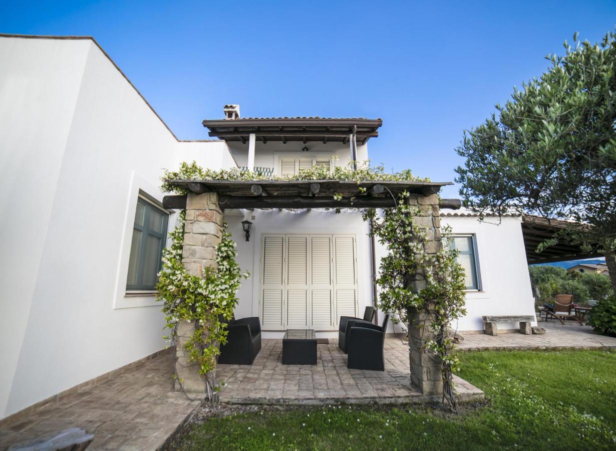 Villa Laura Capo d'Orlando Exterior photo